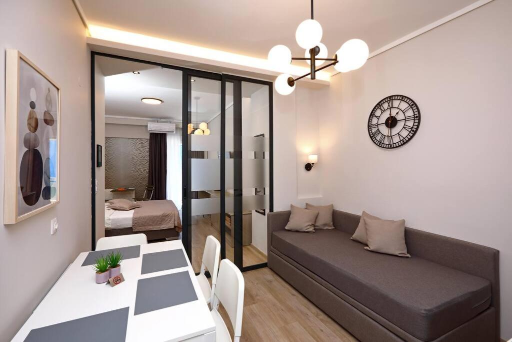 Egnatia Downtown, Urban Apartments B Thessaloniki Exterior foto